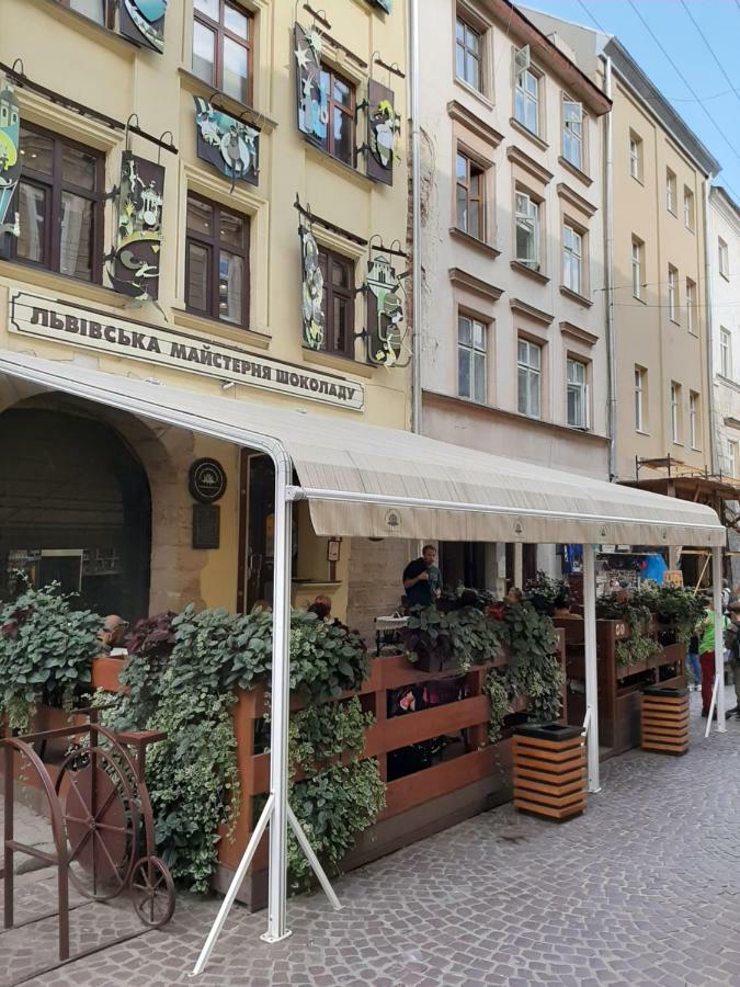 Apartment In Serbska Lviv Exterior foto