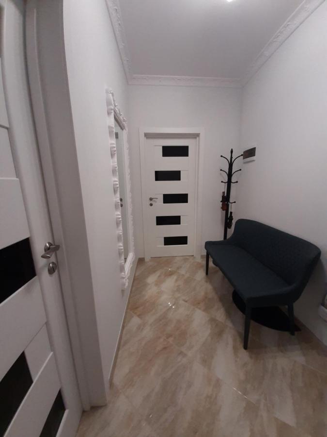 Apartment In Serbska Lviv Exterior foto